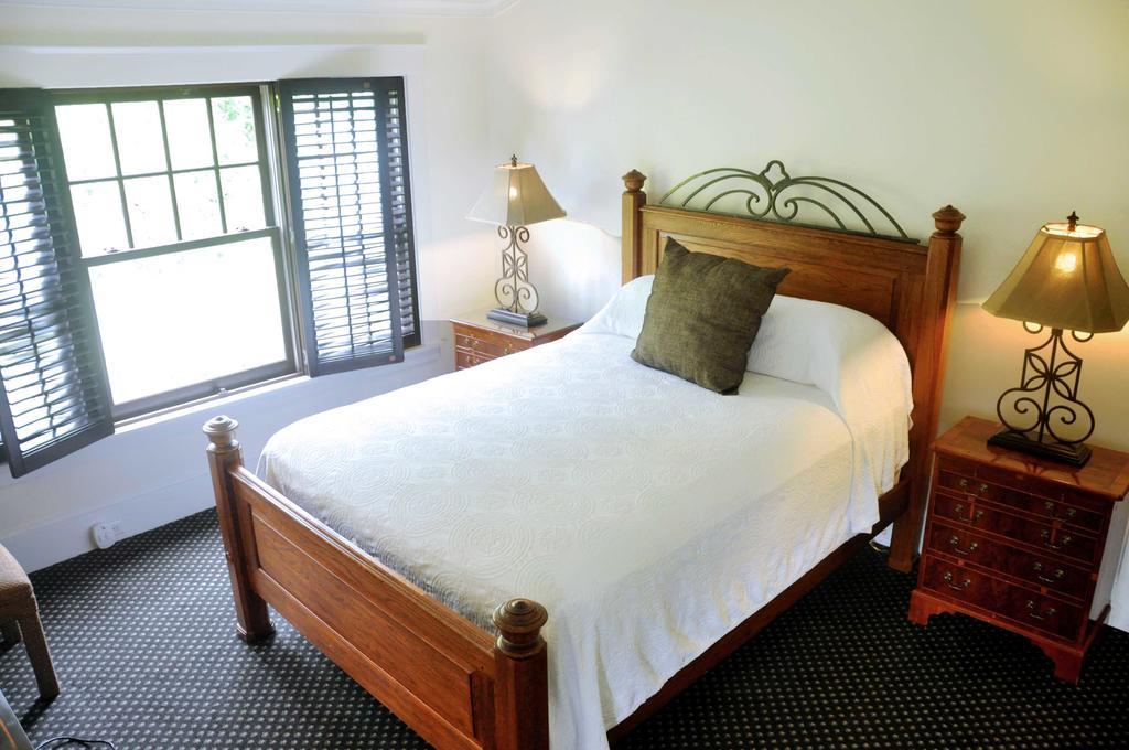 Resort Om Sanctuary Holistic Retreat Asheville